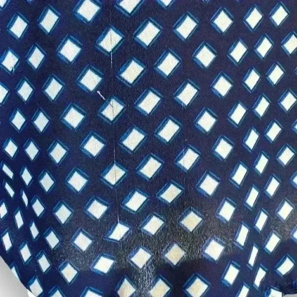 🎉2/$17🎉 Flutter Sleeve Blue Geometric Print Blouse Size S - Picture 8 of 11
